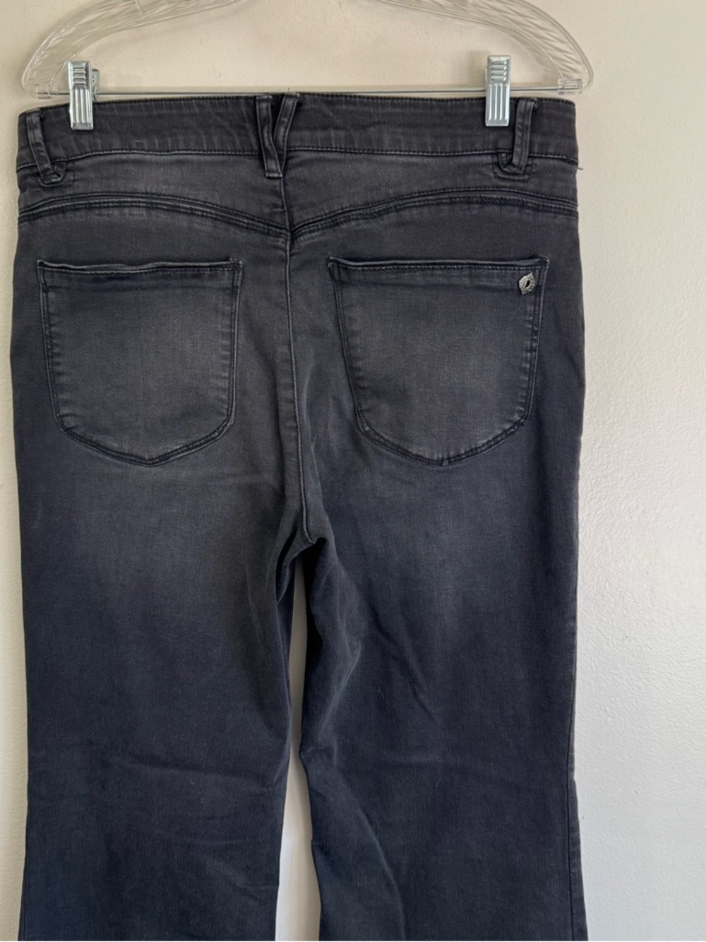 Democracy AB Solution Stretch Wide Leg Bootcut Faded Black Denim Jeans Size 12 - Picture 4 of 11